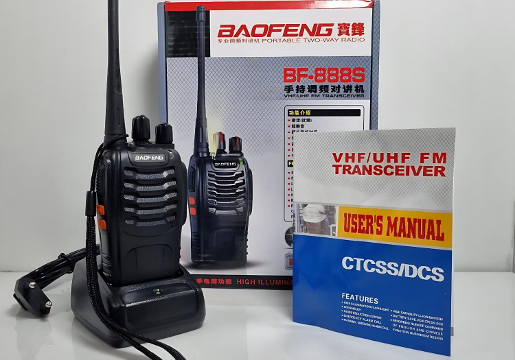 بیسیم باوفنگ ۸۸۸s