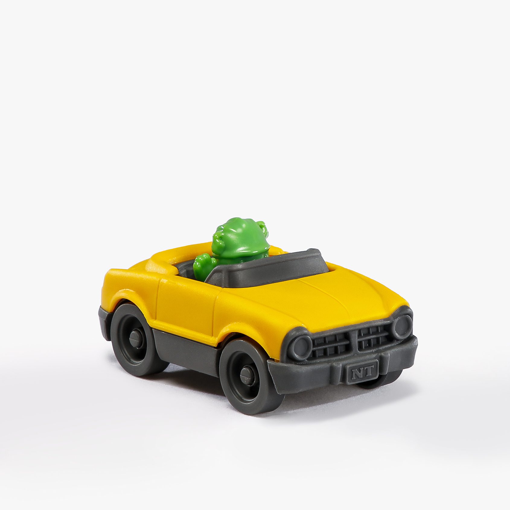 ماشین کروک نشکن نیکو تویز