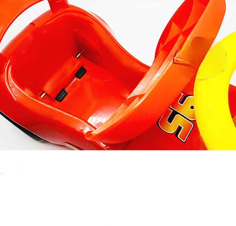 ماشین سواری مک کویین موزیکال زرین